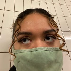 Meet your Posher, Stacy